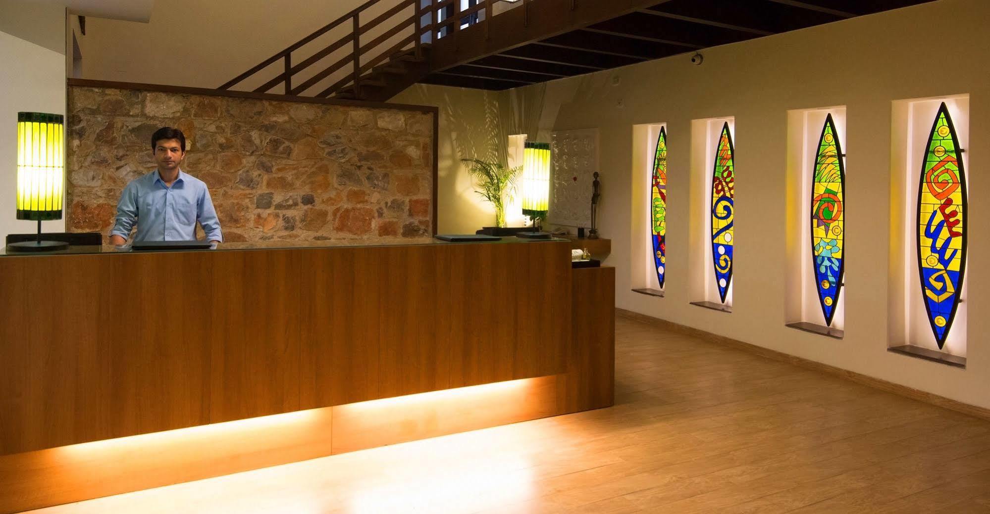 Lemon Tree Hotel, Tarudhan Valley, Manesar Gurgaon Exterior foto